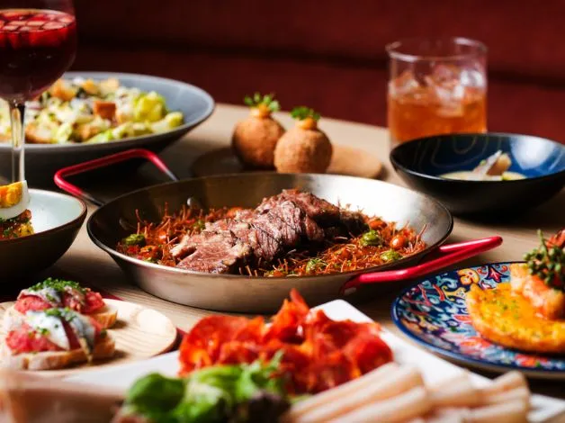 Buy an Express Lunch Set at Dorsett Kai Tak and enjoy a complimentary second set