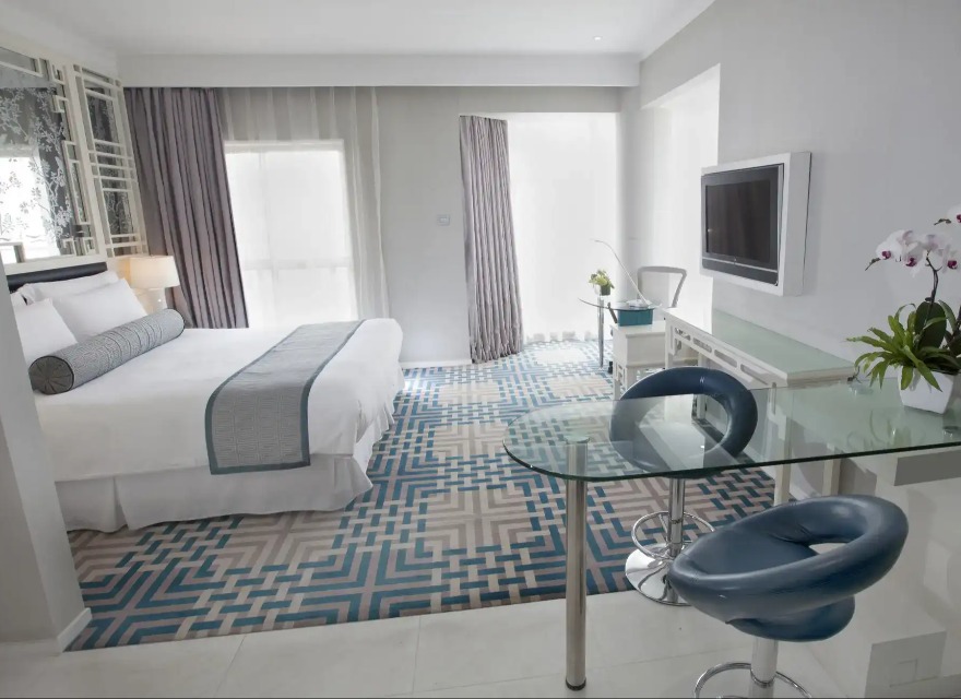 Interior of the Dorsett Shanghai Deluxe City View Room.