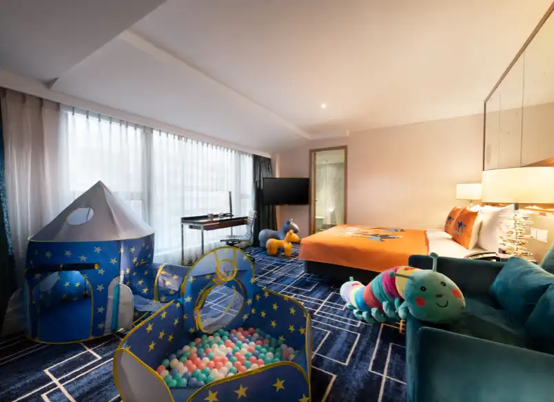 Family Room with Glamping Fun