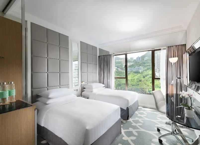 Superior Room with Clear Window